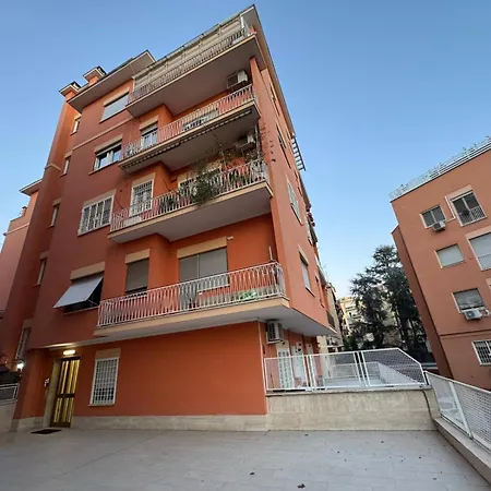 Little Diamond In Gianicolense Roma